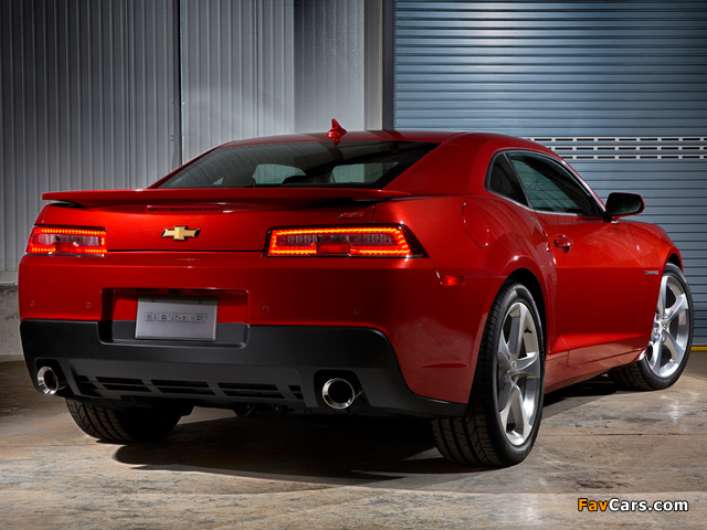 Images of Chevrolet Camaro SS 2013 (640 x 480)