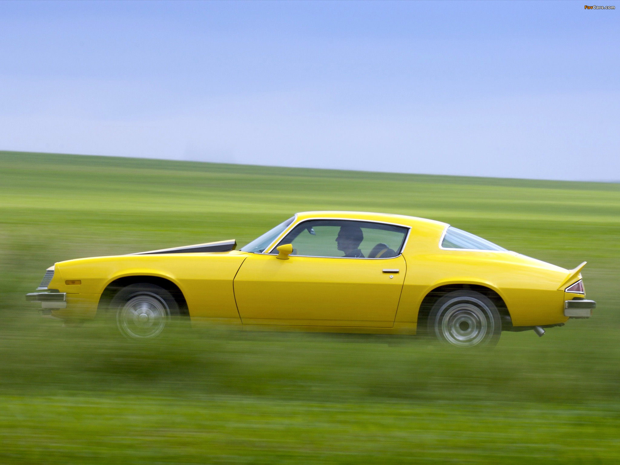 Photos of Chevrolet Camaro 1974–77 (2048 x 1536)