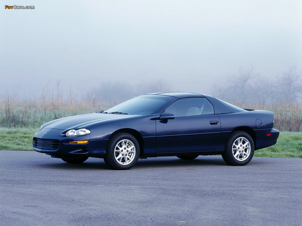 Photos of Chevrolet Camaro 1998–2002 (1024 x 768)