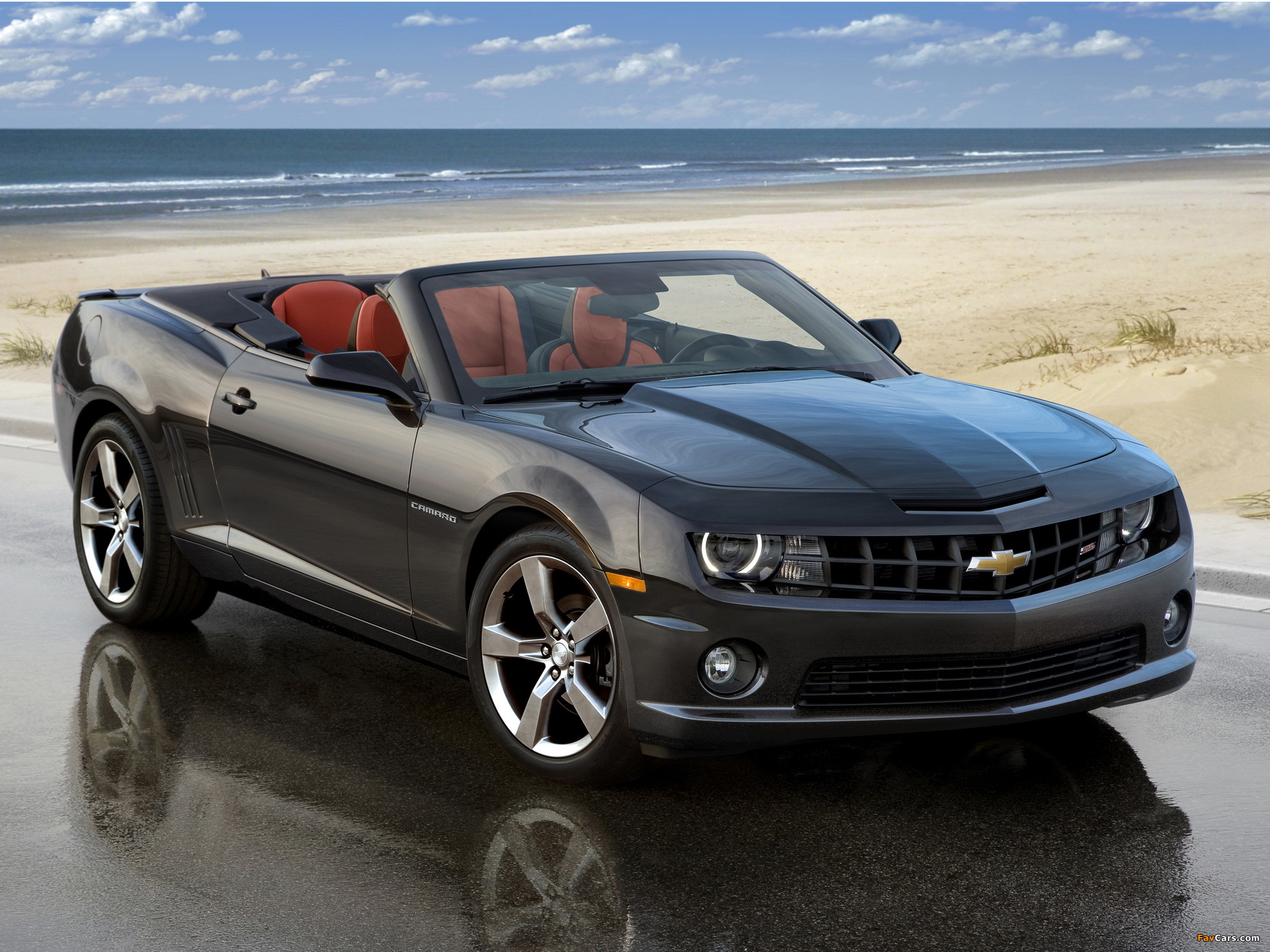 Photos of Chevrolet Camaro SS Convertible 2011–13 (2048 x 1536)