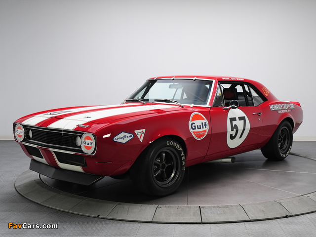 Pictures of Chevrolet Camaro Z/28 Pre-production Trans Am Race Car 1967 (640 x 480)