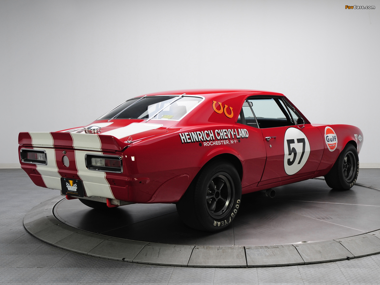 Pictures of Chevrolet Camaro Z/28 Pre-production Trans Am Race Car 1967 (1280 x 960)