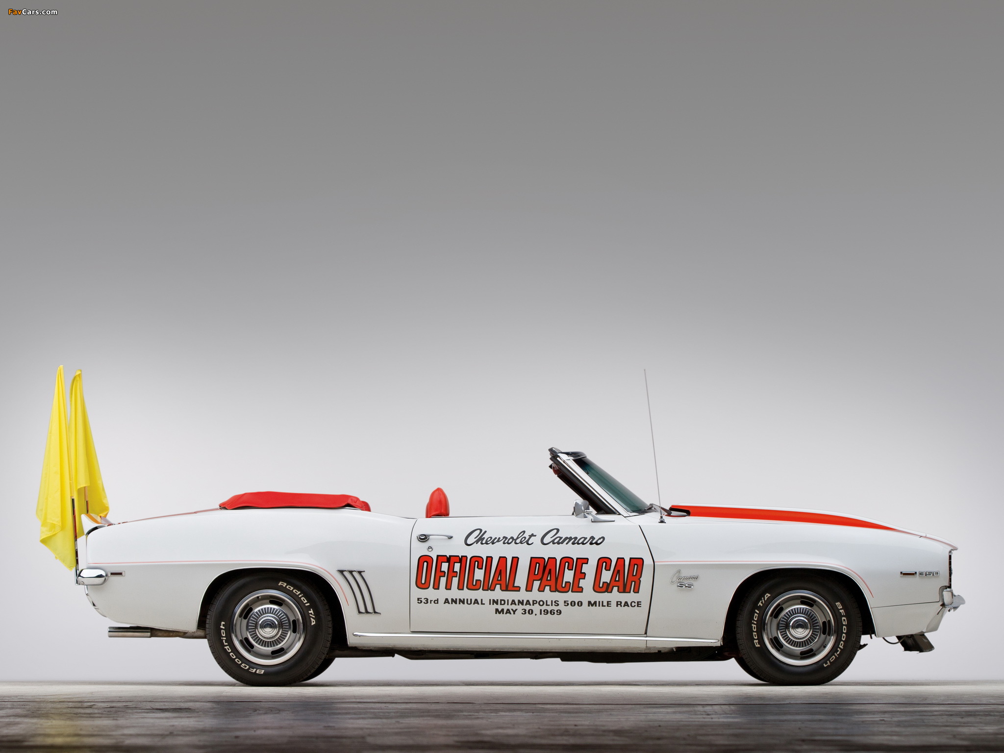 Pictures of Chevrolet Camaro RS/SS 350 Convertible Indy 500 Pace Car 1969 (2048 x 1536)