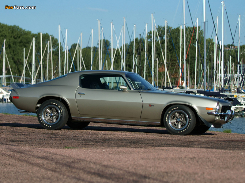 Pictures of Chevrolet Camaro Z28 1972 (800 x 600)