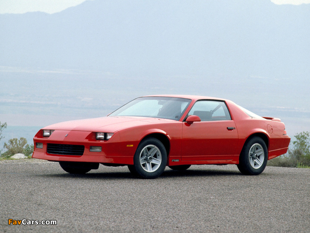 Pictures of Chevrolet Camaro RS 1989 (640 x 480)