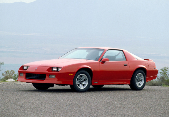 Pictures of Chevrolet Camaro RS 1989