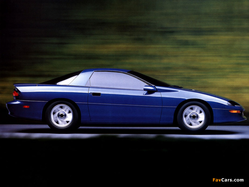 Pictures of Chevrolet Camaro 1993–97 (800 x 600)