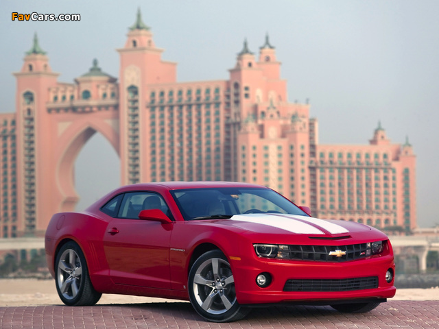 Pictures of Chevrolet Camaro SS 2009–13 (640 x 480)