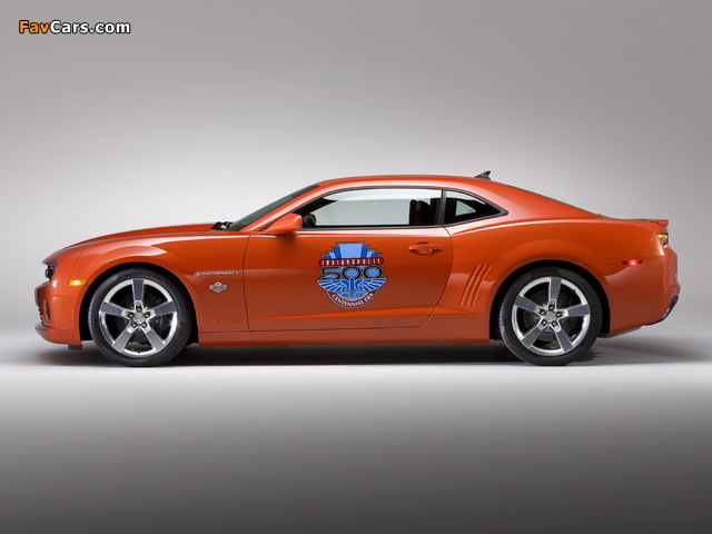 Pictures of Chevrolet Camaro SS Indy 500 Pace Car 2010 (640 x 480)