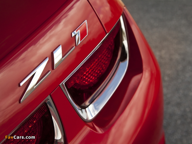 Pictures of Chevrolet Camaro ZL1 2012–13 (640 x 480)