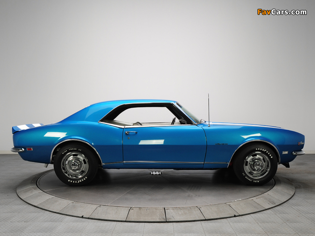 Chevrolet Camaro Z28 RS 1968 wallpapers (640 x 480)