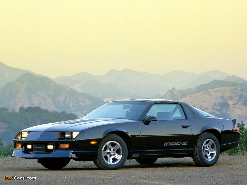 Chevrolet Camaro Z28 IROC-Z T-Top 1985–90 wallpapers (800 x 600)