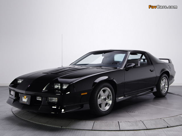 Chevrolet Camaro Z28 T-Top 1991–92 wallpapers (640 x 480)