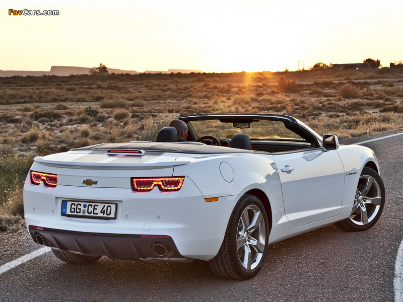 Chevrolet Camaro Convertible EU-spec 2011–13 wallpapers (800 x 600)