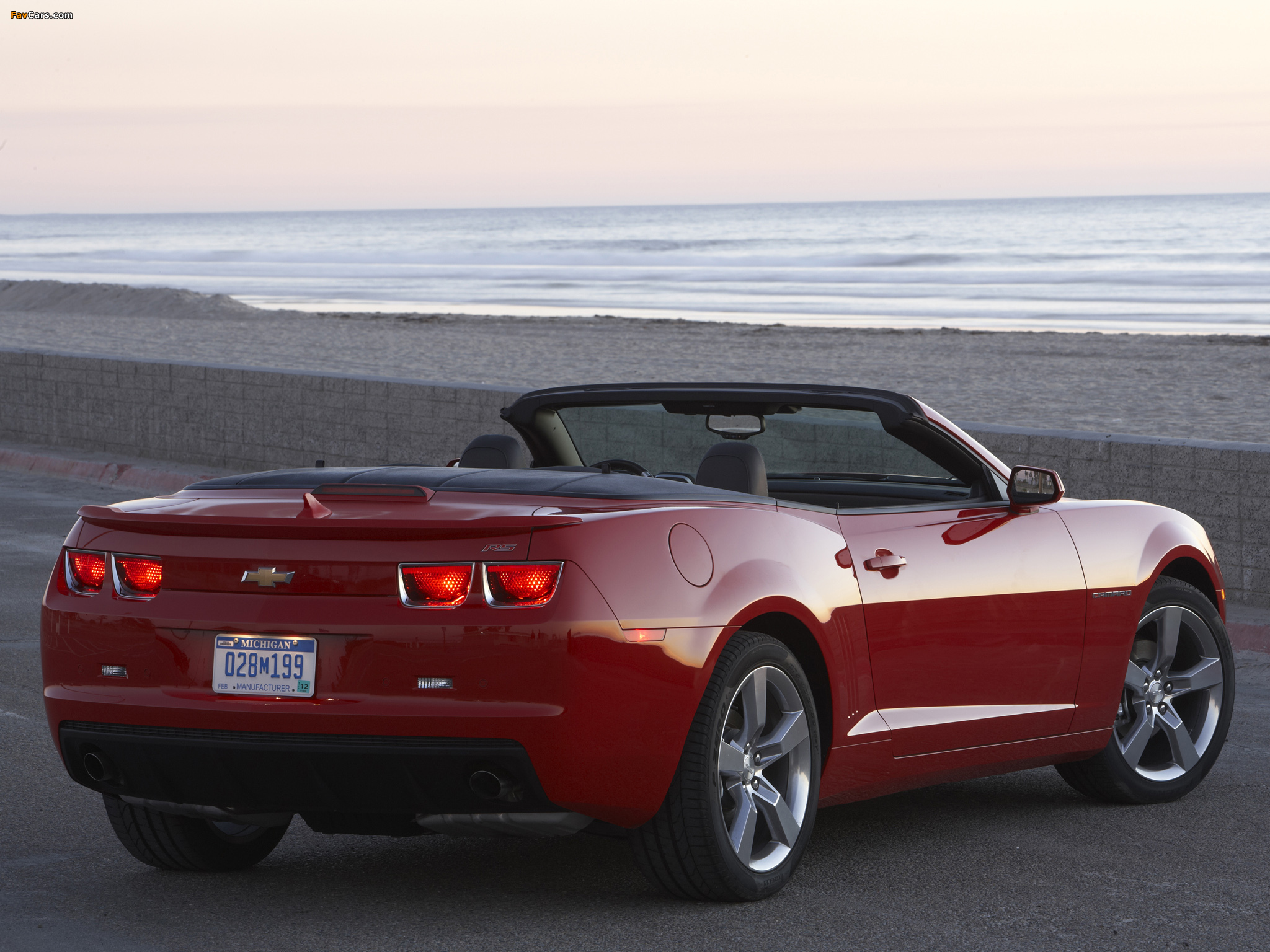 Chevrolet Camaro RS Convertible 2011–13 wallpapers (2048 x 1536)