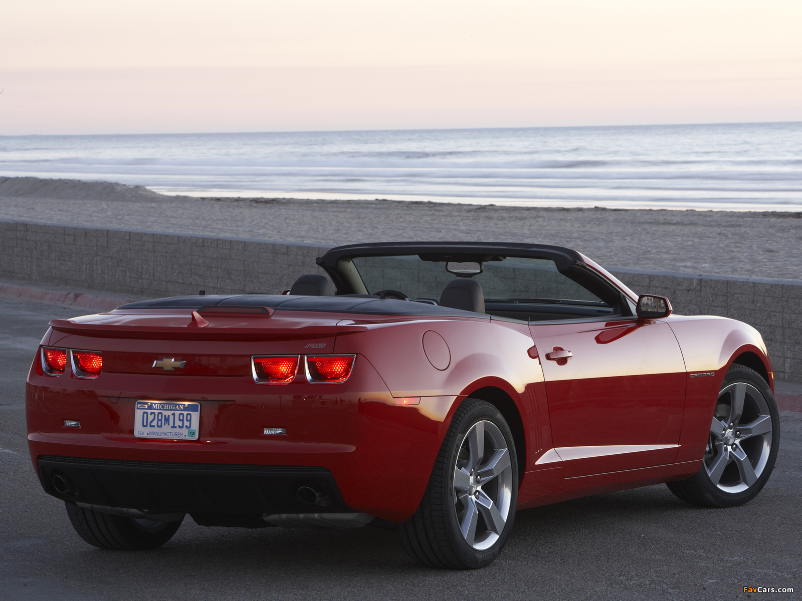 Chevrolet Camaro RS Convertible 2011–13 wallpapers (1600 x 1200)