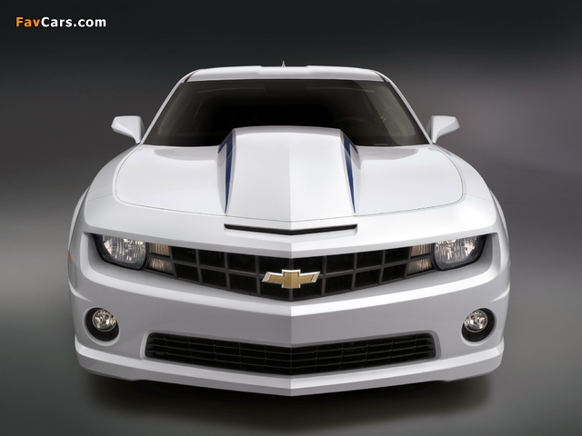 Chevrolet COPO Camaro Concept 2011 wallpapers (640 x 480)