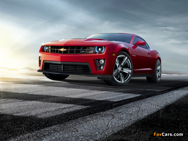 Chevrolet Camaro ZL1 2012–13 wallpapers (640 x 480)