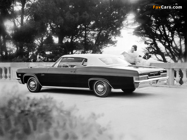 Chevrolet Caprice Custom Coupe (16647) 1966 photos (640 x 480)