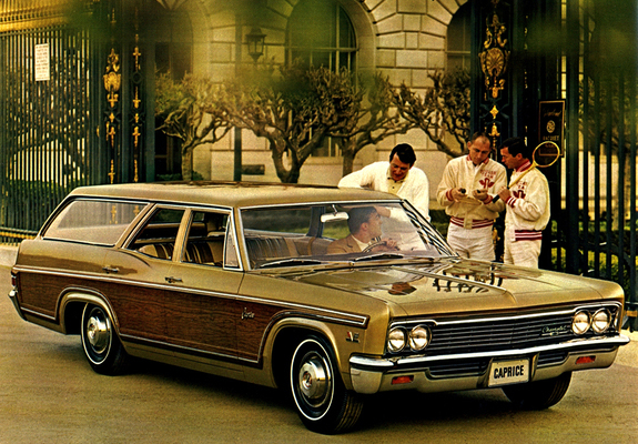 Chevrolet Caprice Station Wagon 1966 wallpapers