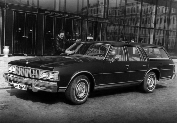 Chevrolet Caprice Classic Estate (N35) 1979 wallpapers