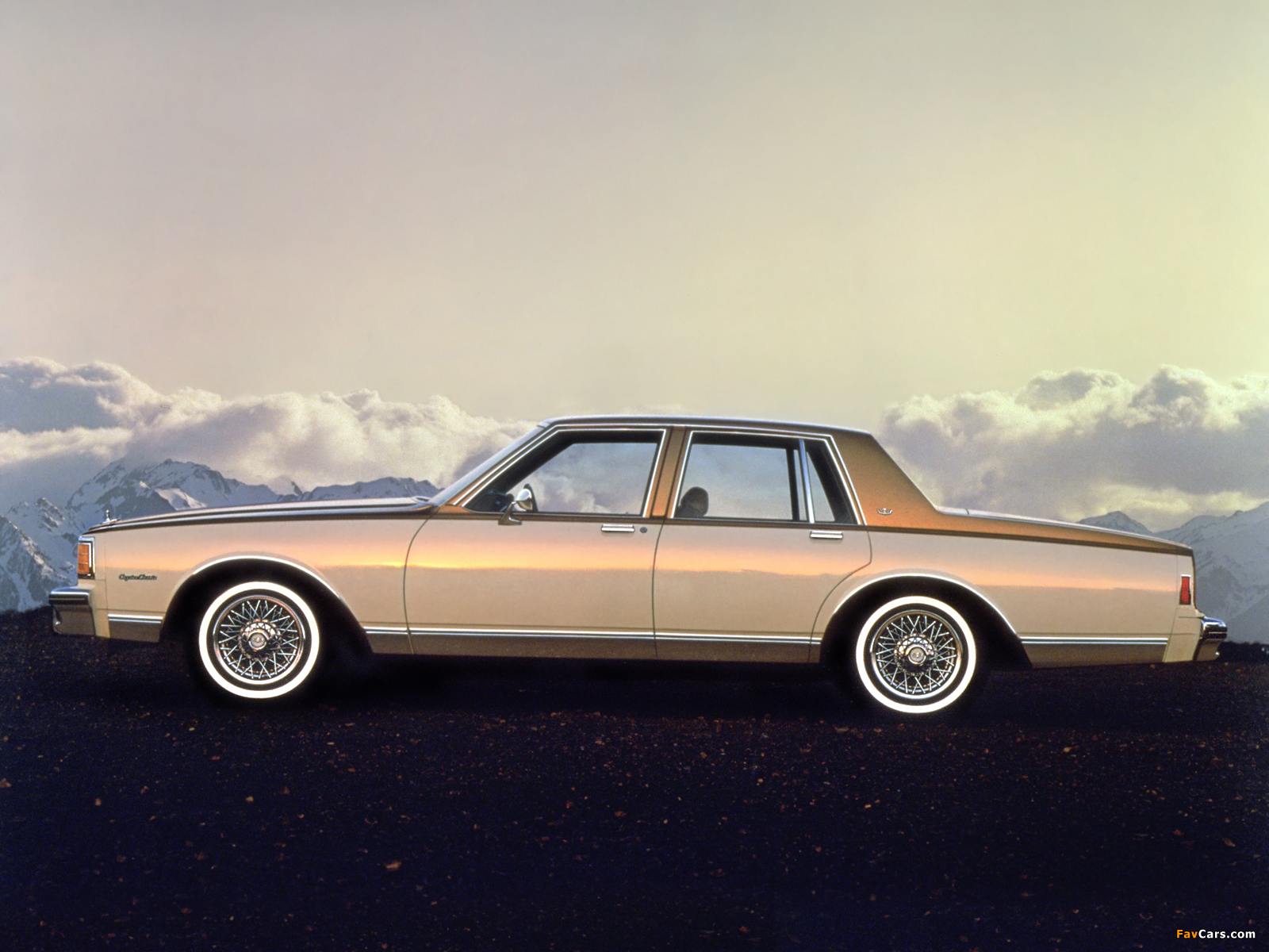 Chevrolet Caprice Classic 1980 pictures (1600 x 1200)