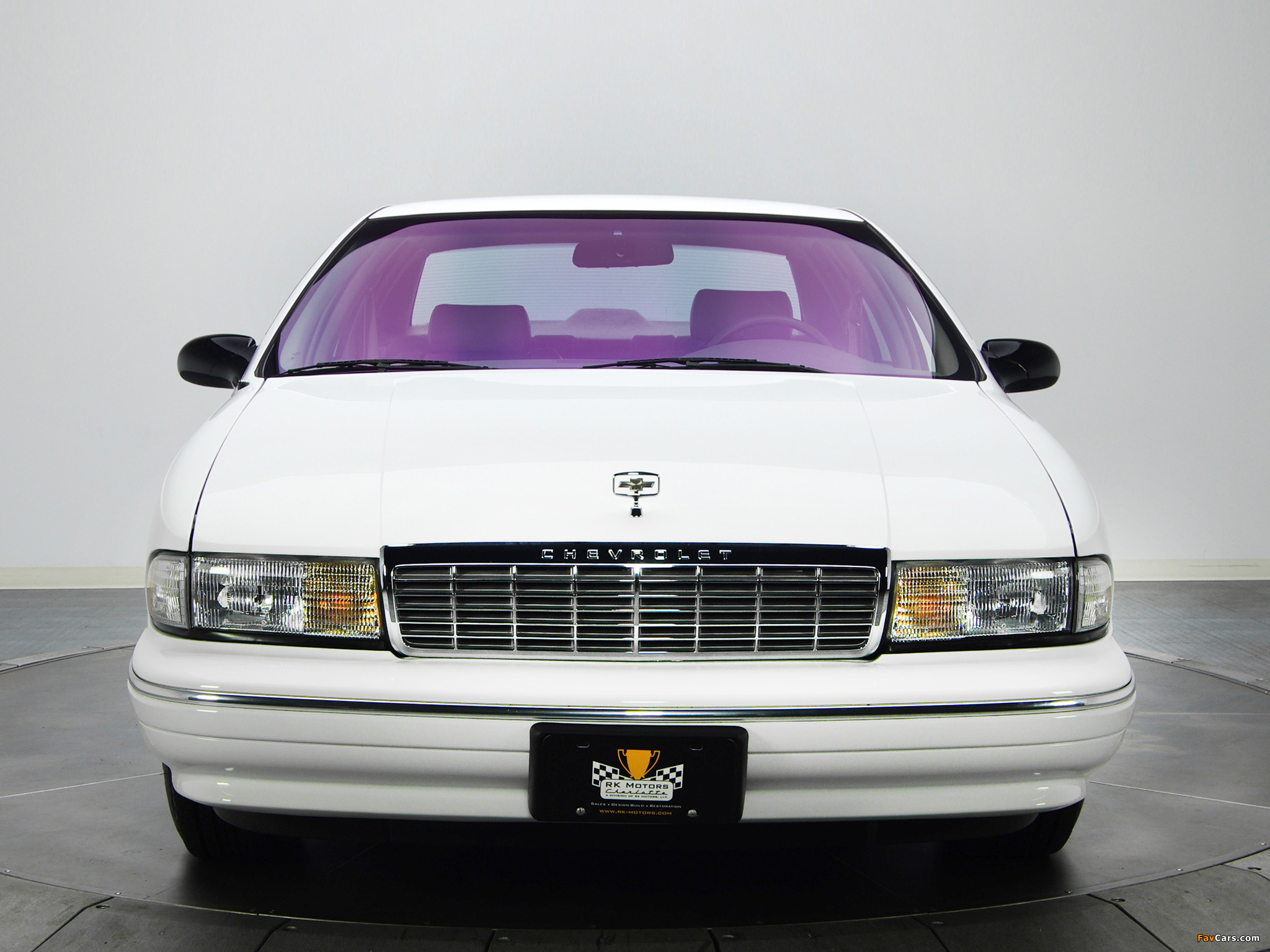 Chevrolet Caprice Classic 1993–96 images (2048 x 1536)