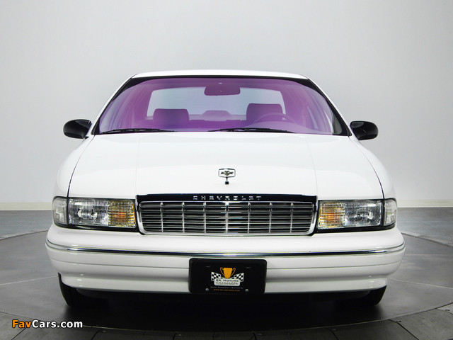 Chevrolet Caprice Classic 1993–96 images (640 x 480)