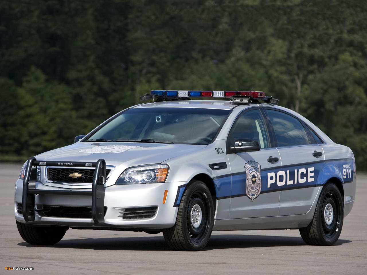 Chevrolet Caprice Police Patrol Vehicle 2010 wallpapers (1280 x 960)