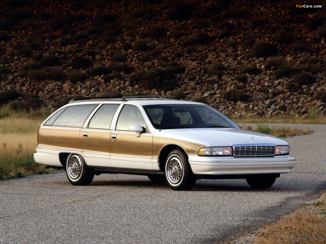 Images of Chevrolet Caprice Station Wagon 1991–96 (1280 x 960)