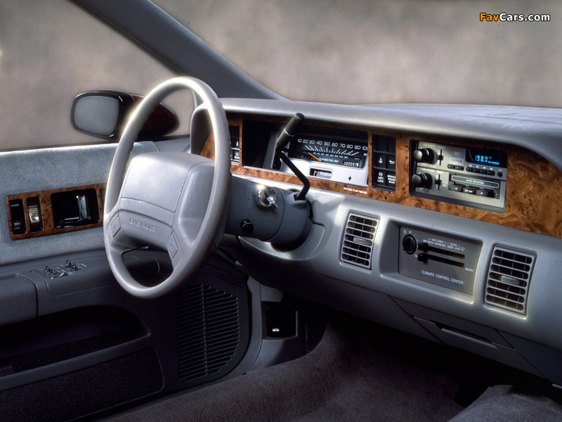 Images of Chevrolet Caprice Classic 1993–96 (800 x 600)