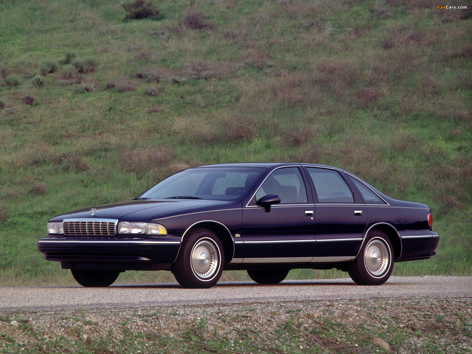 Images of Chevrolet Caprice Classic 1993–96 (1600 x 1200)