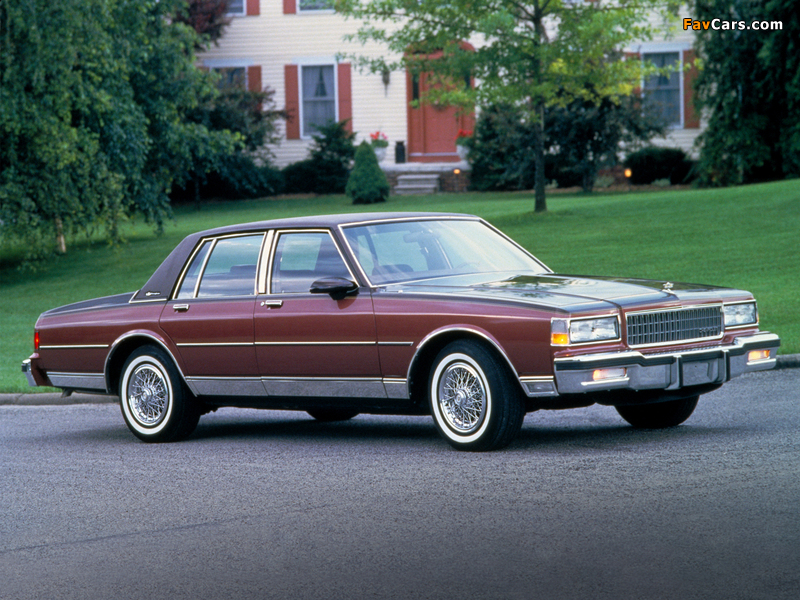 Photos of Chevrolet Caprice Classic Brougham 1987–90 (800 x 600)