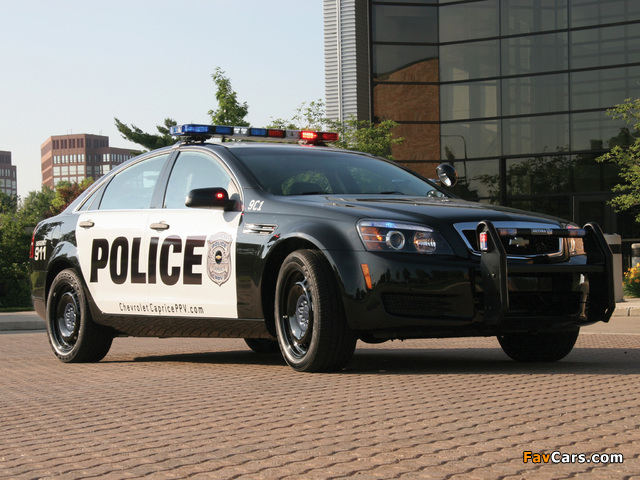 Photos of Chevrolet Caprice Police Patrol Vehicle 2010 (640 x 480)
