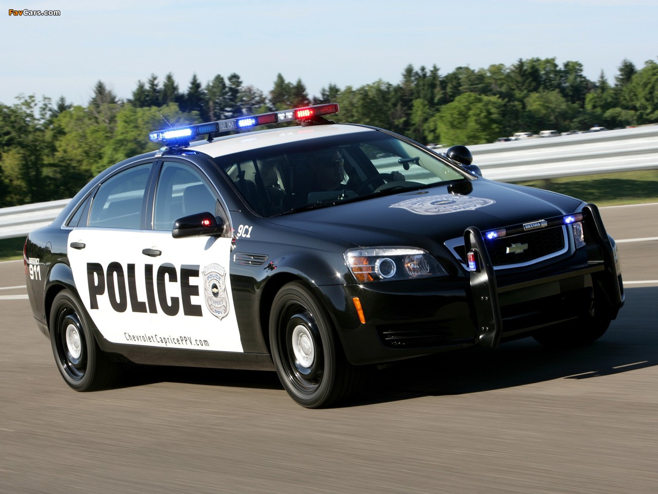 Photos of Chevrolet Caprice Police Patrol Vehicle 2010 (1280 x 960)