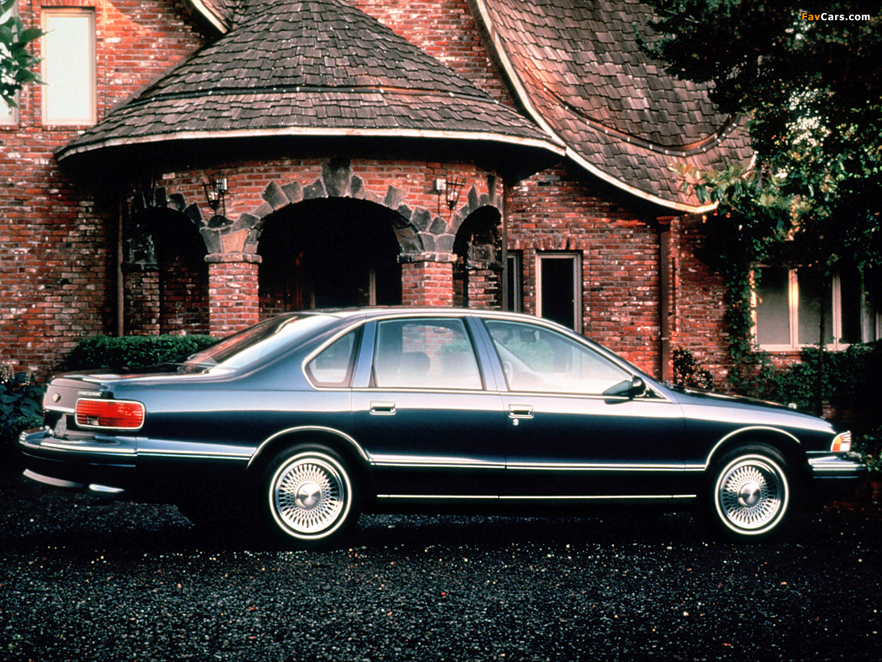 Pictures of Chevrolet Caprice Classic 1993–96 (1280 x 960)
