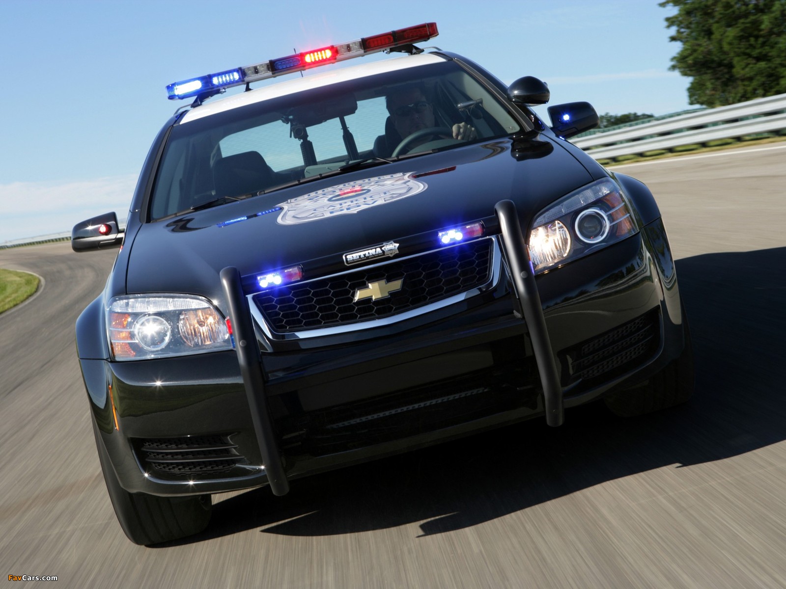Pictures of Chevrolet Caprice Police Patrol Vehicle 2010 (1600 x 1200)