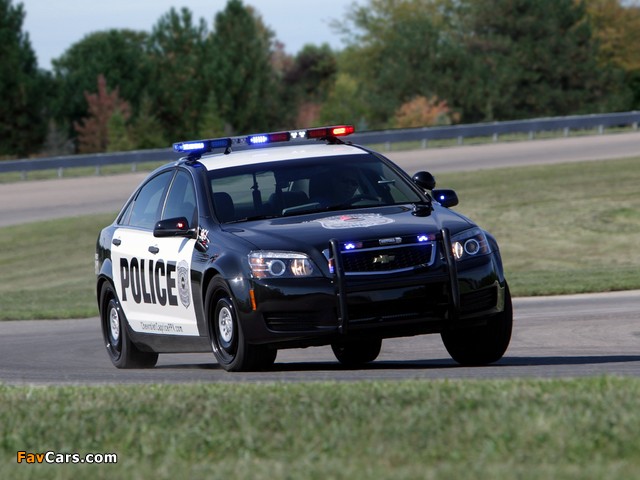 Chevrolet Caprice Police Patrol Vehicle 2010 wallpapers (640 x 480)