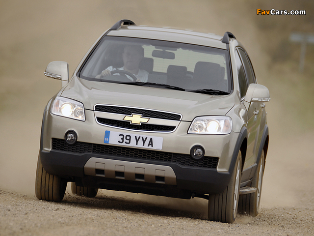 Chevrolet Captiva UK-spec 2006–11 images (640 x 480)