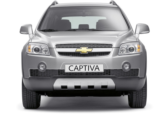 Chevrolet Captiva 2006–11 photos