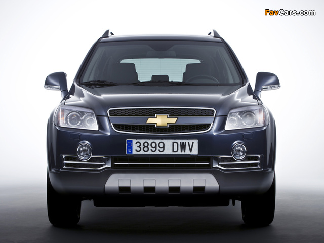 Chevrolet Captiva Sport 2008–11 wallpapers (640 x 480)