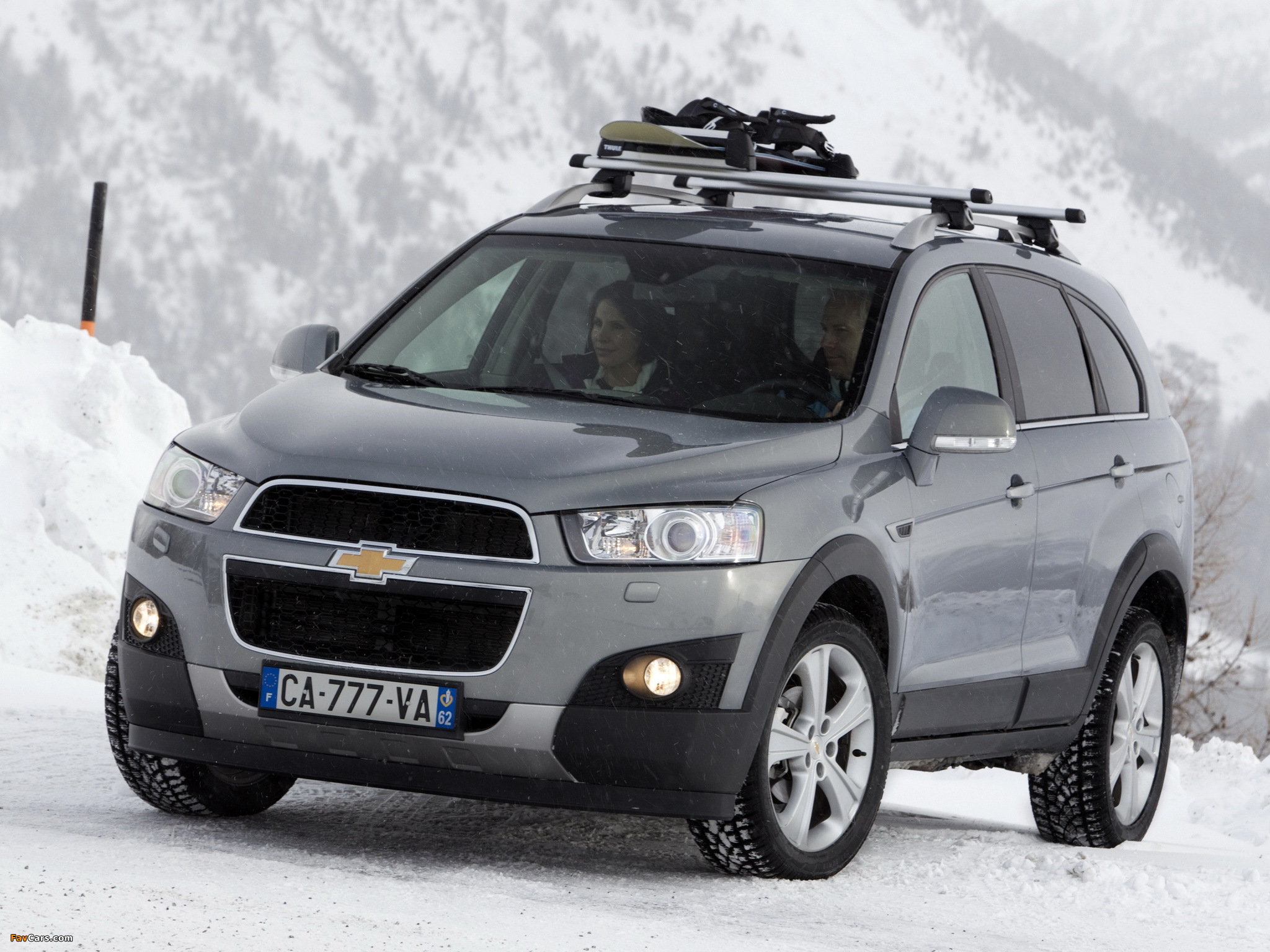 Chevrolet Captiva 2011–13 images (2048 x 1536)