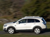 Chevrolet Captiva UK-spec 2011 photos