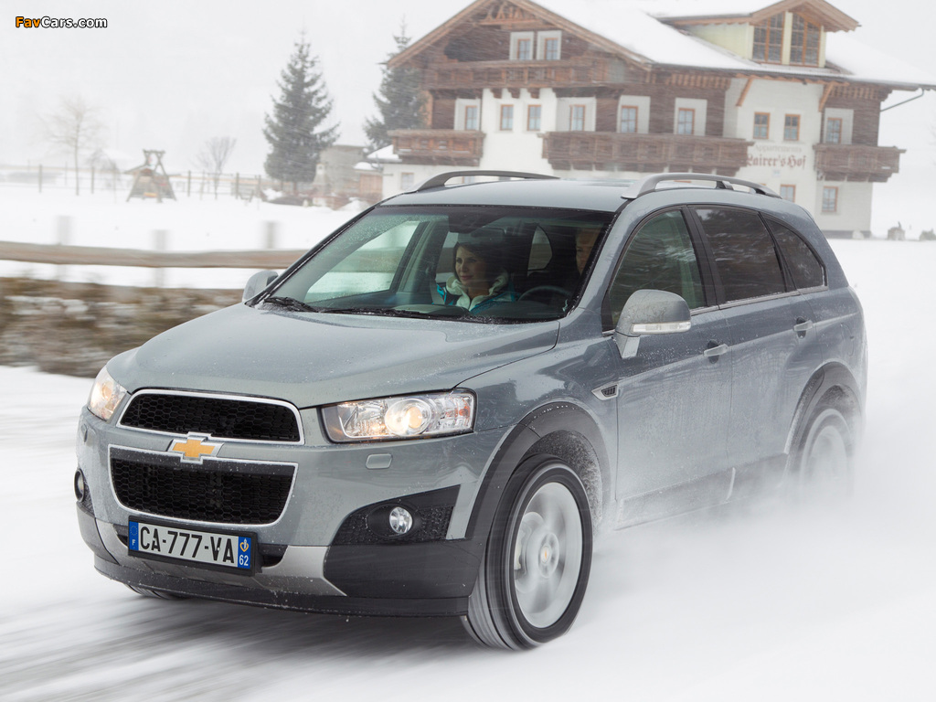 Chevrolet Captiva 2011–13 pictures (1024 x 768)