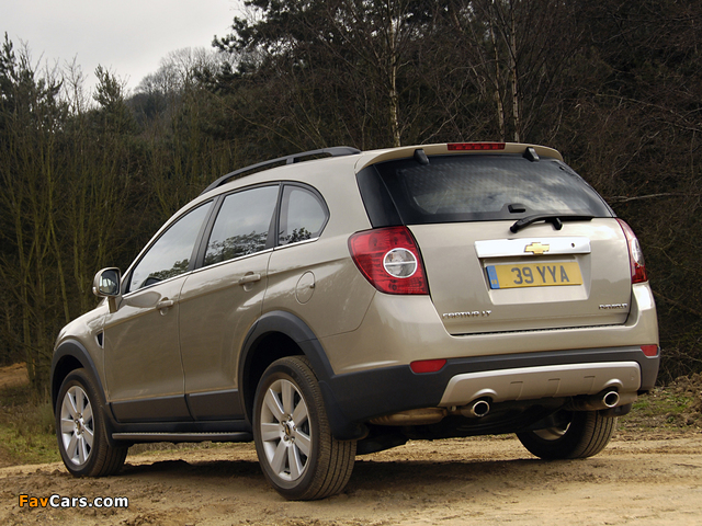 Images of Chevrolet Captiva UK-spec 2006–11 (640 x 480)