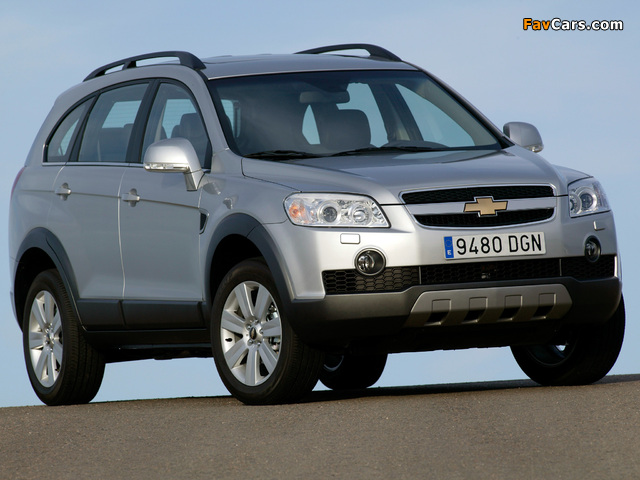 Photos of Chevrolet Captiva 2006–11 (640 x 480)