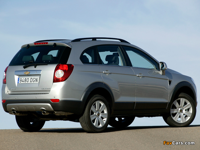 Pictures of Chevrolet Captiva 2006–11 (640 x 480)