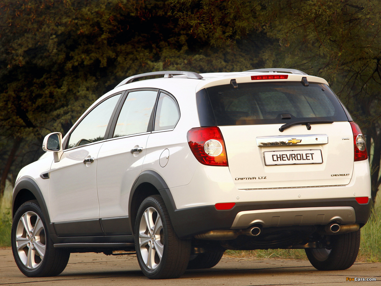 Pictures of Chevrolet Captiva ZA-spec 2011 (1280 x 960)