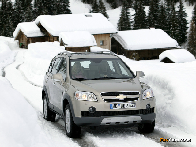 Chevrolet Captiva 2006–11 wallpapers (640 x 480)