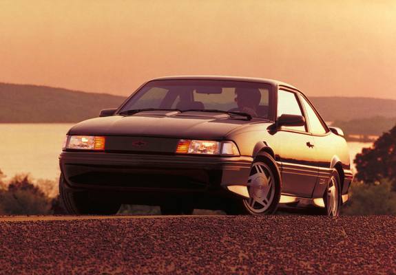 Images of Chevrolet Cavalier Z24 Coupe 1991–94